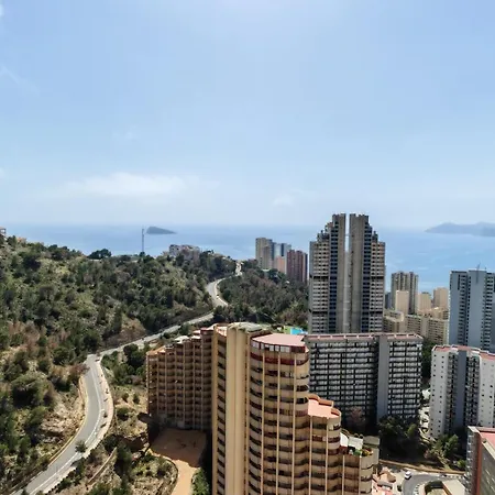 Skyline 25 Vistas Al Mar Y Montana Appartamento *