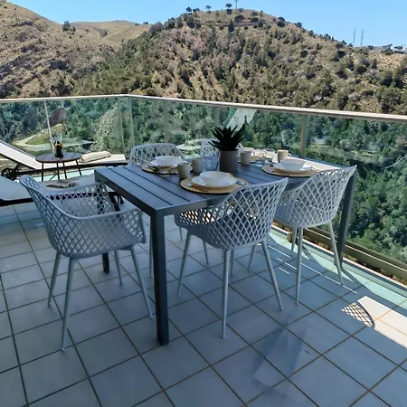 Skyline 25 Vistas Al Mar Y Montana Апартаменты