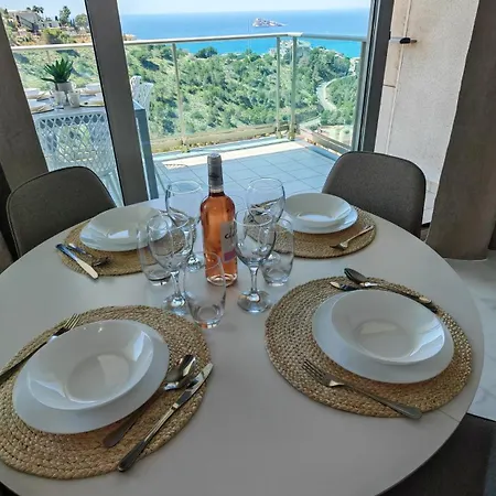 Апартаменты Skyline 25 Vistas Al Mar Y Montana